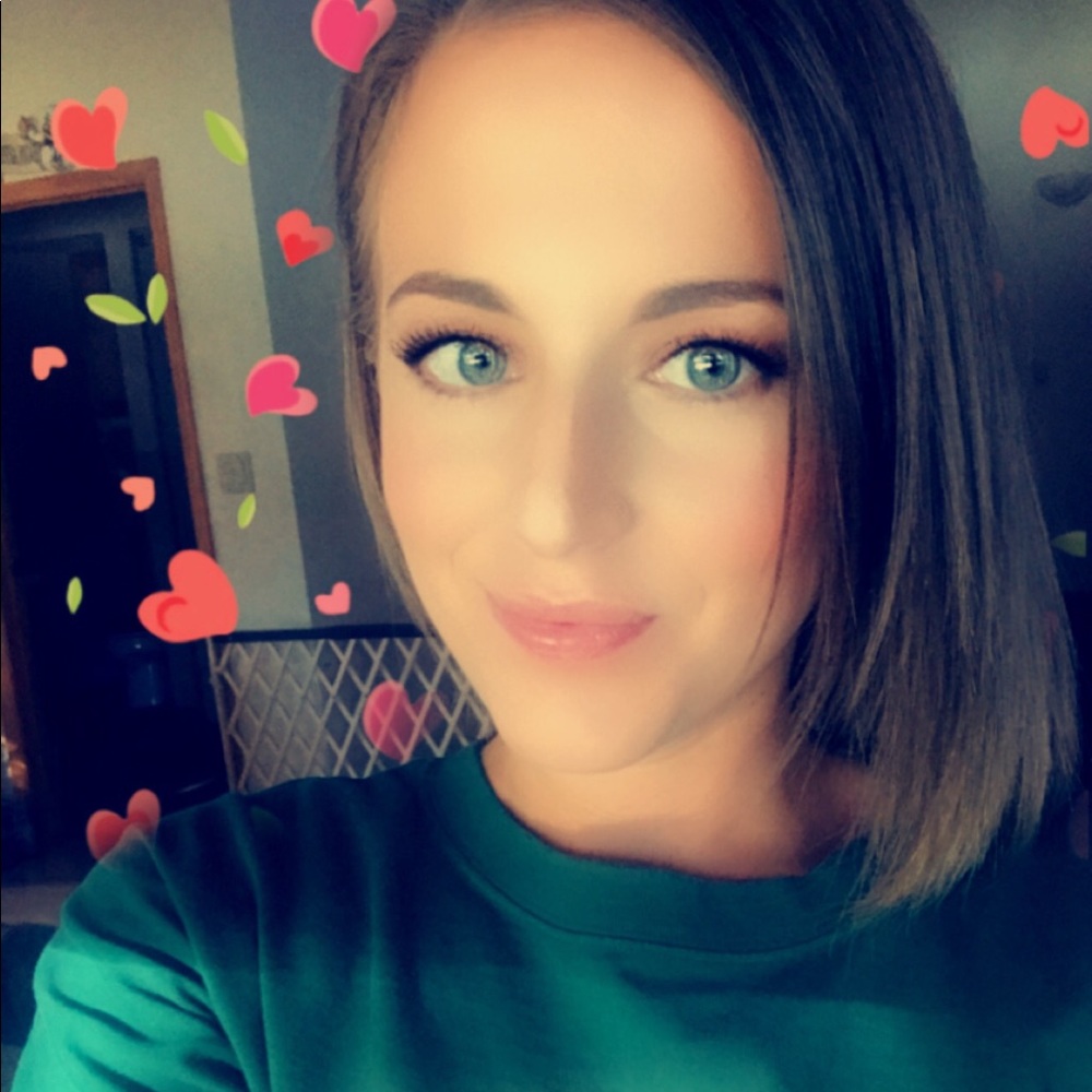 Meet your Posher, Kristin